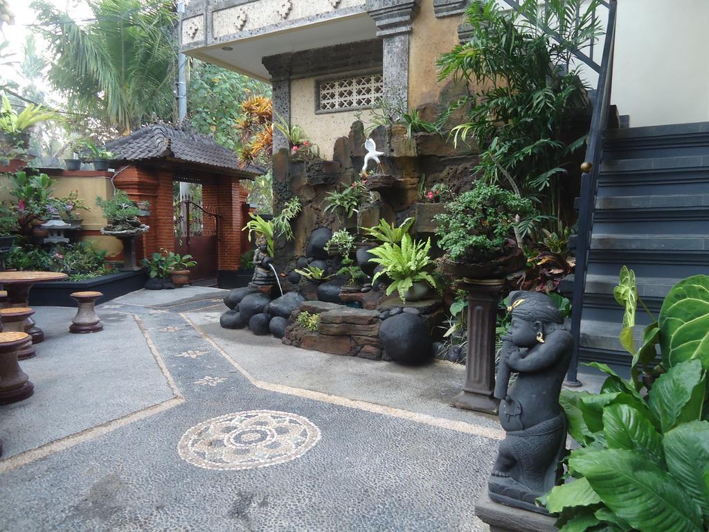 Pondok Taman Asri Homestay Ubud Exterior foto